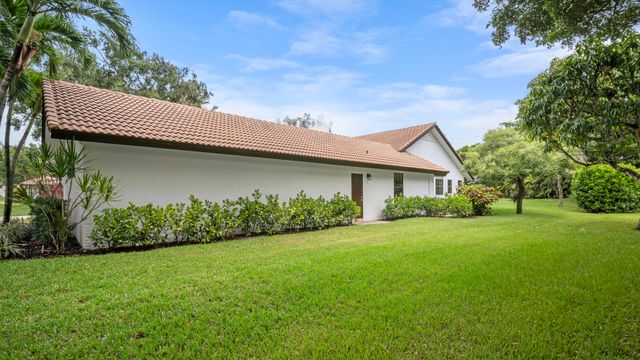 7510 E Cypresshead Drive, Parkland, FL 33067