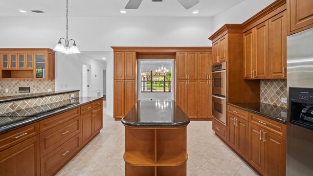 7510 E Cypresshead Drive, Parkland, FL 33067