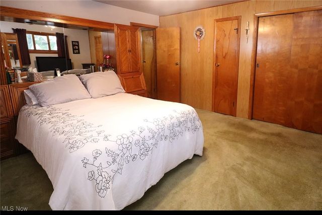 58575 Deep Run Road, Martins Ferry, OH 43935