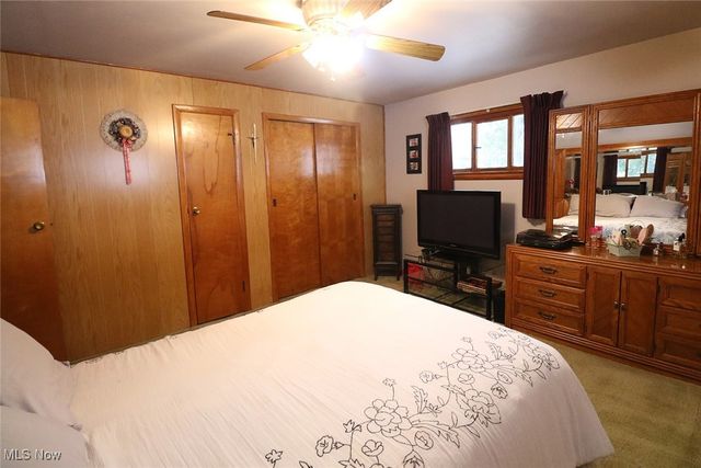 58575 Deep Run Road, Martins Ferry, OH 43935