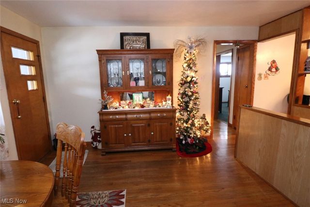 58575 Deep Run Road, Martins Ferry, OH 43935