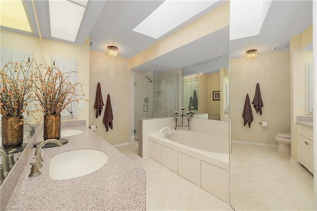 1405 El Dorado PKWY W, Cape Coral, FL 33914