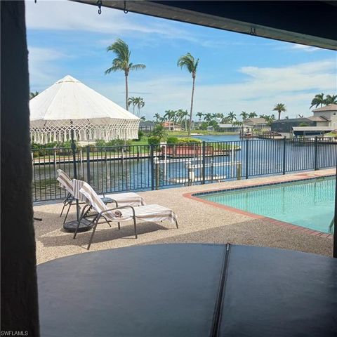 1405 El Dorado PKWY W, Cape Coral, FL 33914