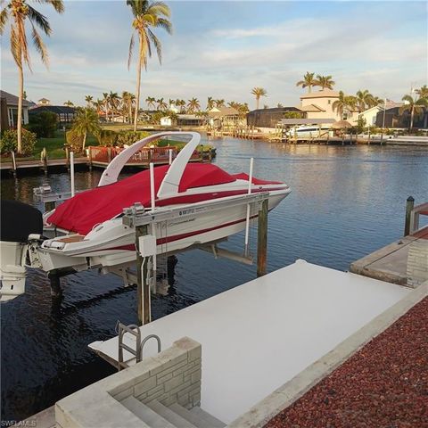 1405 El Dorado PKWY W, Cape Coral, FL 33914