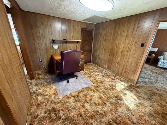 405 Wortby Street, Odin, IL 62870