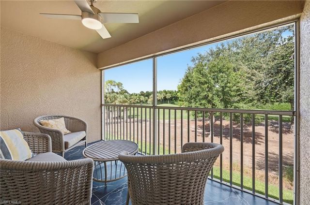 2845 Cypress Trace CIR 204, Naples, FL 34119
