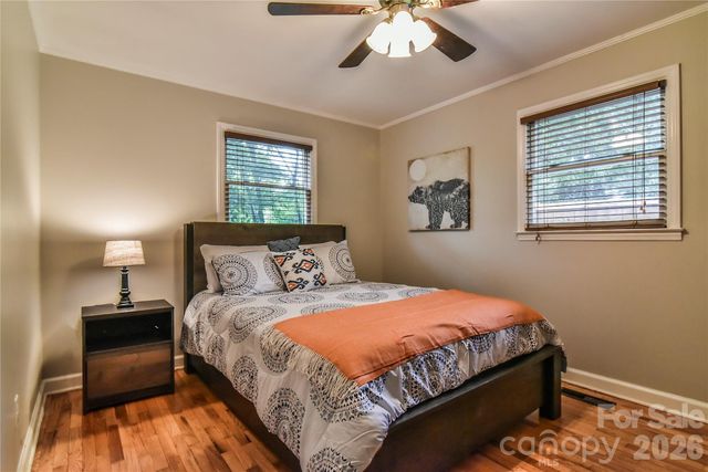 5 E Keesler Street, Black Mountain, NC 28711