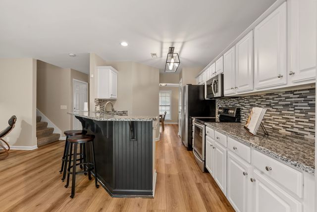 2114 Ieper Dr, Spring Hill, TN 37174