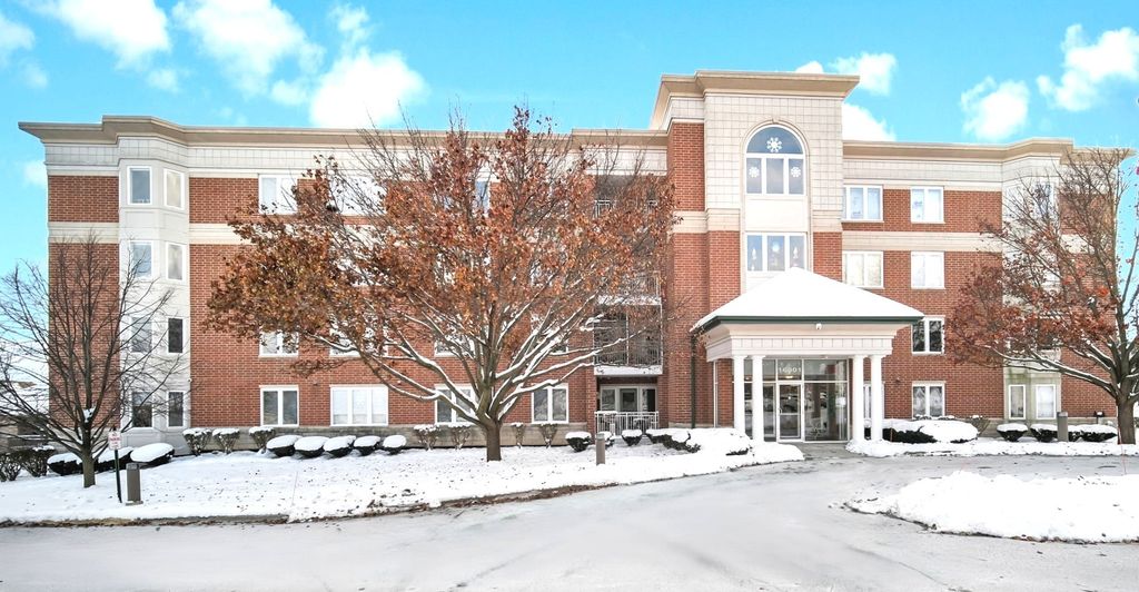 16001 S 88th Avenue 204, Orland Park, IL 60462