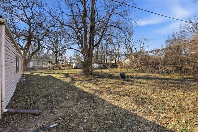 12802 Grandview Road, Grandview, MO 64030