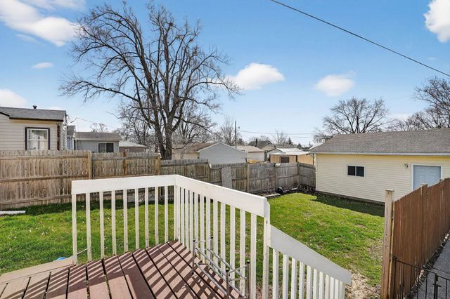 1802 Easton Avenue, Waterloo, IA 50702