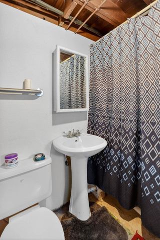 1802 Easton Avenue, Waterloo, IA 50702