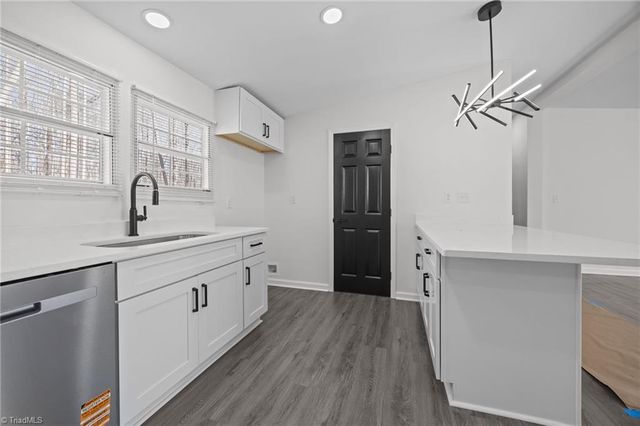 5705 Union Grove Church Road, Seagrove, NC 27341