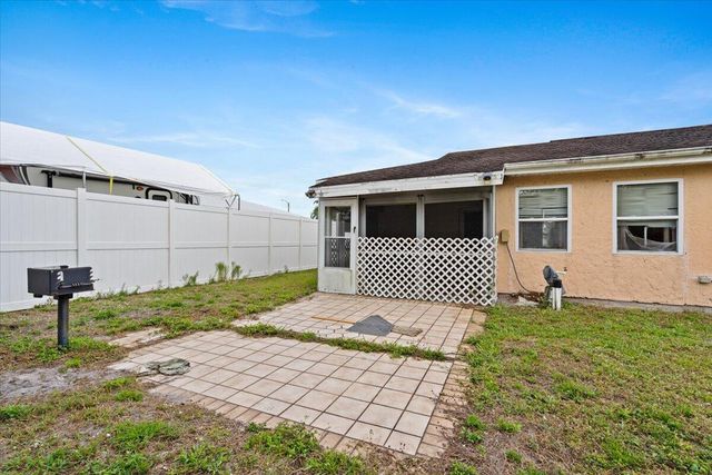 314 SW Cherry Hill Road, Port St Lucie, FL 34953