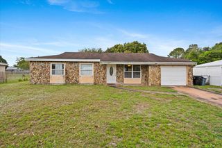 314 SW Cherry Hill Road, Port St Lucie, FL 34953
