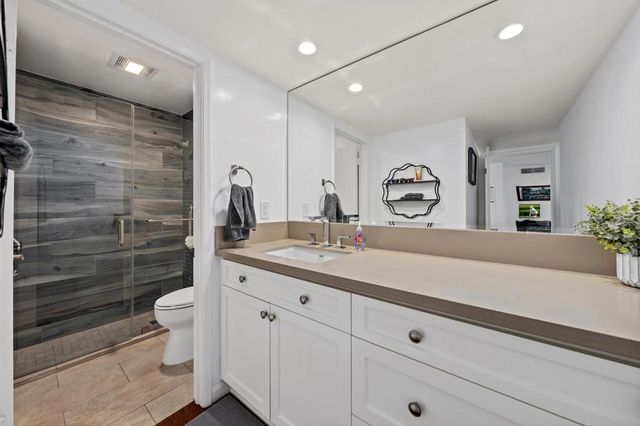 2170 S Palm Canyon Drive 19, Palm Springs, CA 92264