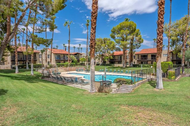 2170 S Palm Canyon Drive 19, Palm Springs, CA 92264