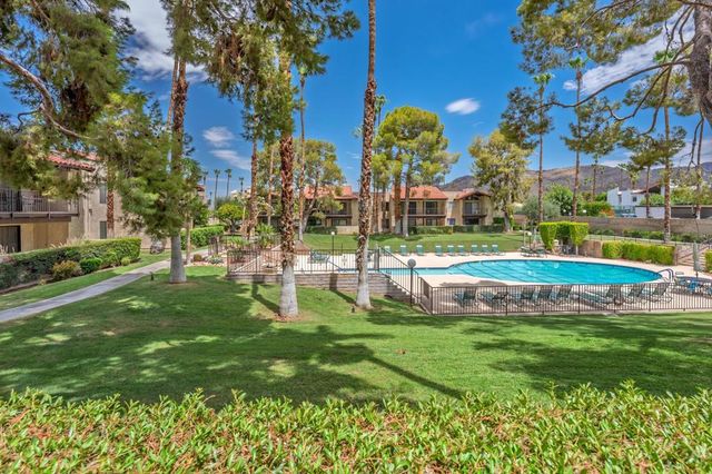 2170 S Palm Canyon Drive 19, Palm Springs, CA 92264