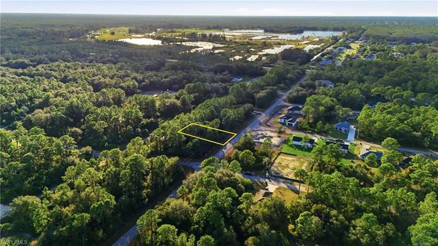 2428 Mabry ST, Alva, FL 33920