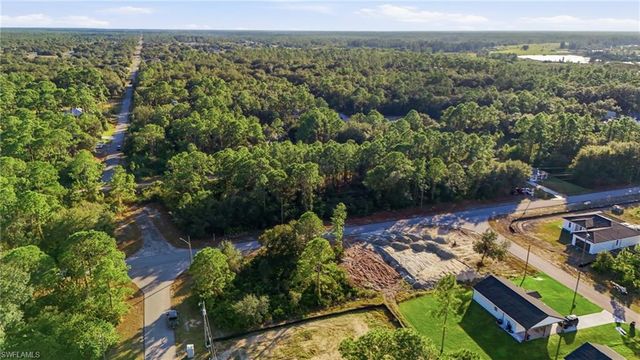 2428 Mabry ST, Alva, FL 33920