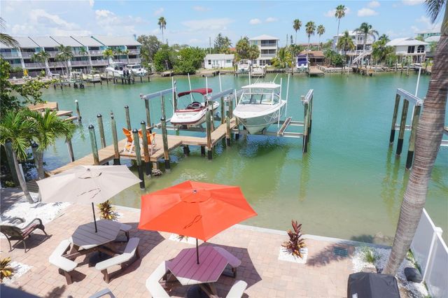 8535 BLIND PASS DRIVE 203, Treasure Island, FL 33706