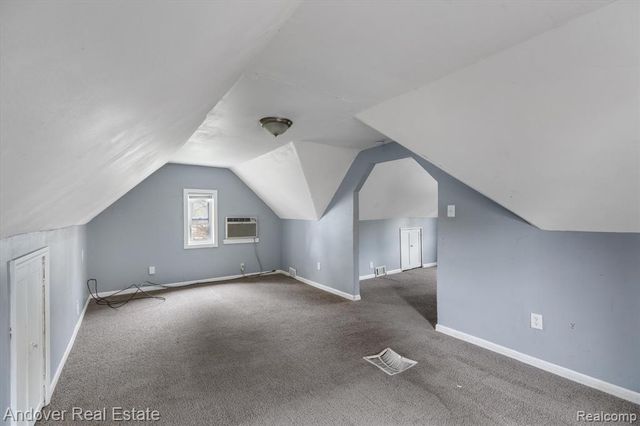 15431 Cruse Street, Detroit, MI 48227