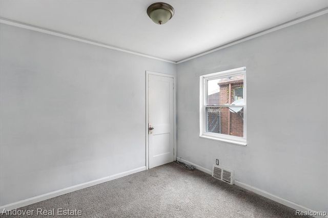 15431 Cruse Street, Detroit, MI 48227