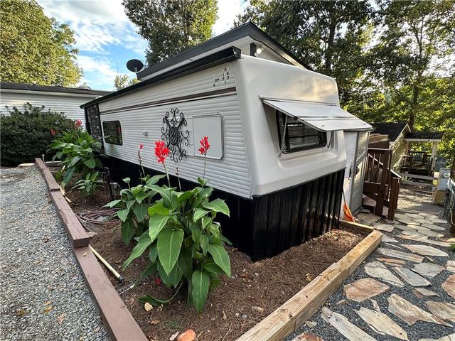 108 Cedar Lane, New London, NC 28127