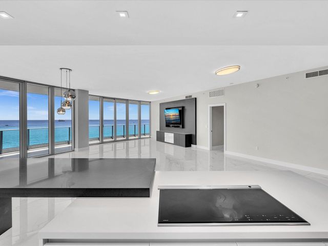 701 N Fort Lauderdale Beach Boulevard N 802, Fort Lauderdale, FL 33304