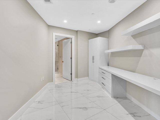 701 N Fort Lauderdale Beach Boulevard N 802, Fort Lauderdale, FL 33304