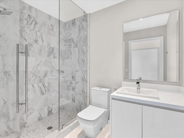 701 N Fort Lauderdale Beach Boulevard N 802, Fort Lauderdale, FL 33304