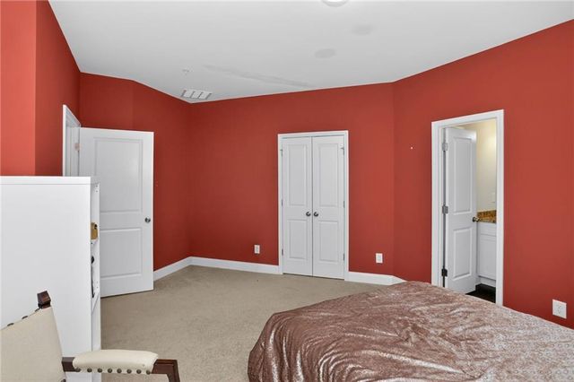 1902 Glen Ivy 19, Marietta, GA 30062