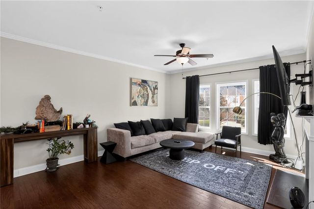 1902 Glen Ivy 19, Marietta, GA 30062