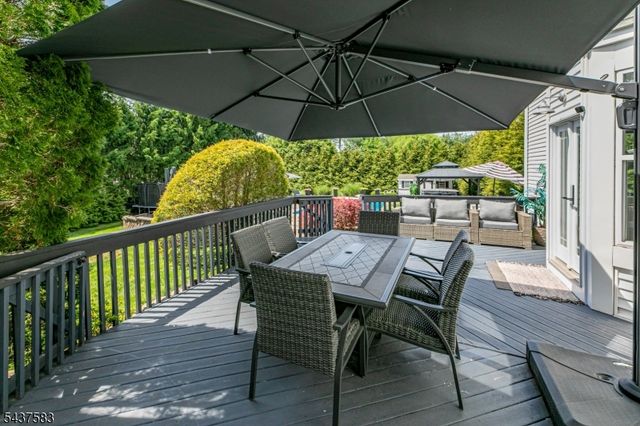 29 Sutphin Rd, Raritan Twp., NJ 08822