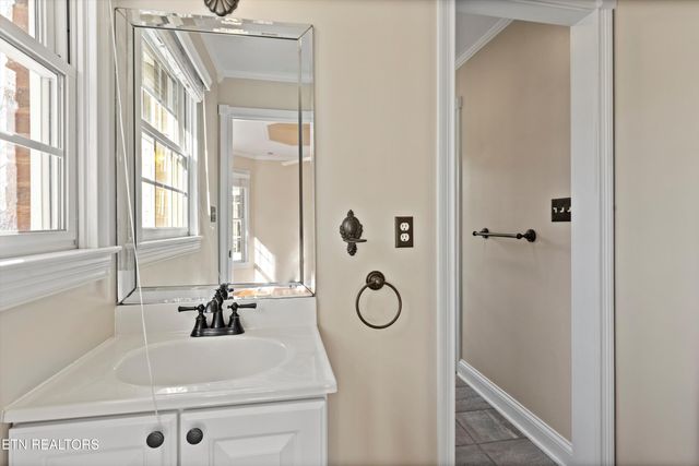 12453 Amberset Drive, Knoxville, TN 37922