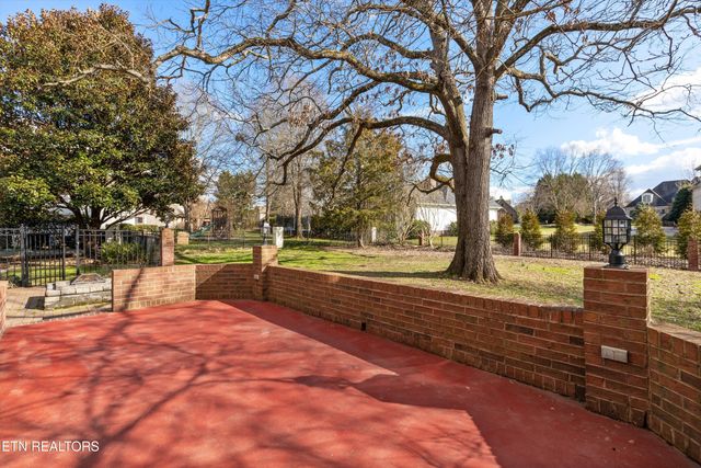 12453 Amberset Drive, Knoxville, TN 37922