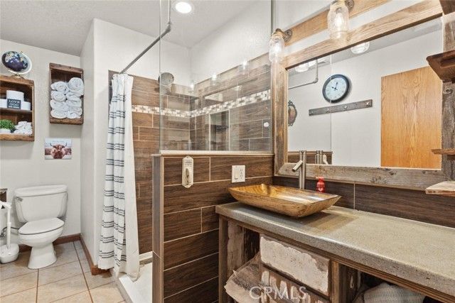 45 Lighthouse Lane, Bangor, CA 95901