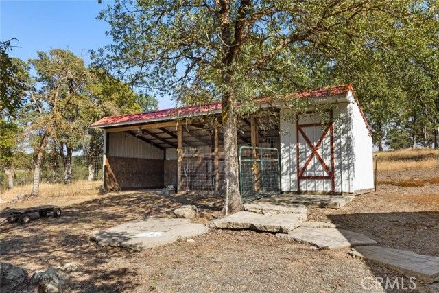 45 Lighthouse Lane, Bangor, CA 95901