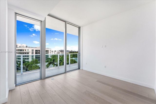 9201 E Bay Harbor Dr 710, Bay Harbor Islands, FL 33154