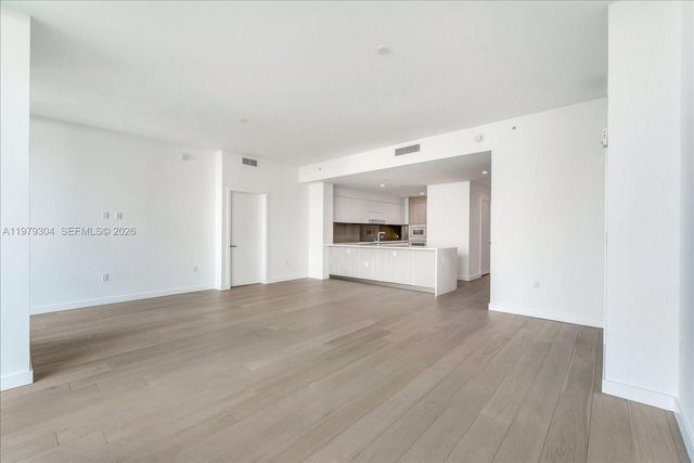 9201 E Bay Harbor Dr 710, Bay Harbor Islands, FL 33154