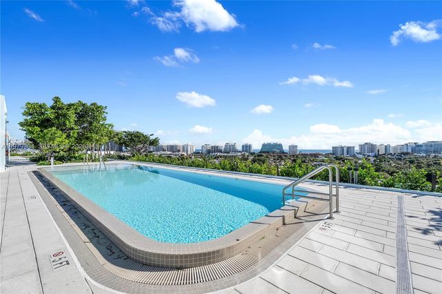 9201 E Bay Harbor Dr 710, Bay Harbor Islands, FL 33154