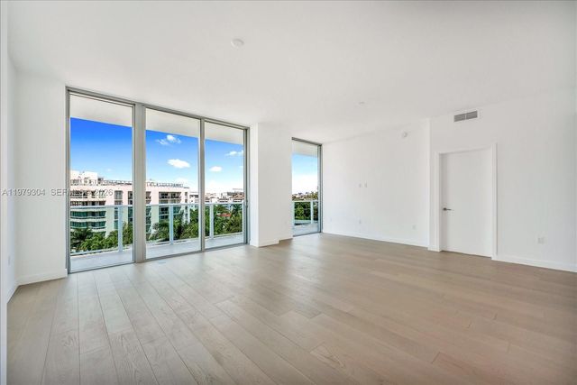 9201 E Bay Harbor Dr 710, Bay Harbor Islands, FL 33154