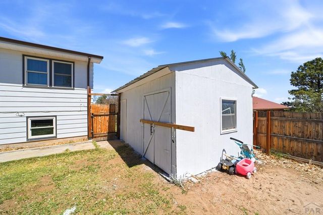 5158 Isabella Dr, Colorado City, CO 81019