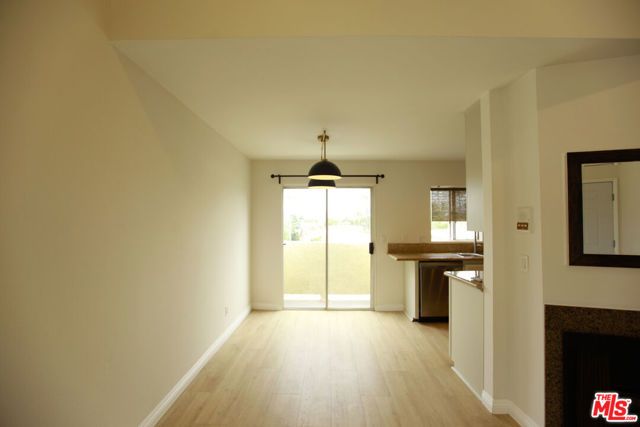 833 S Orange Grove Avenue 5, Los Angeles, CA 90036