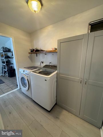 6 ALMOND AVE, Browns Mills, NJ 08015