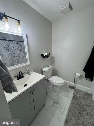 6 ALMOND AVE, Browns Mills, NJ 08015