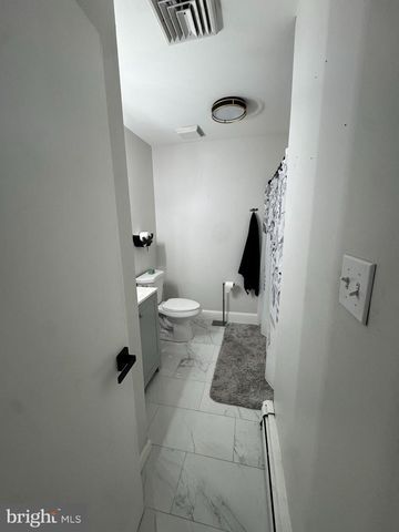 6 ALMOND AVE, Browns Mills, NJ 08015