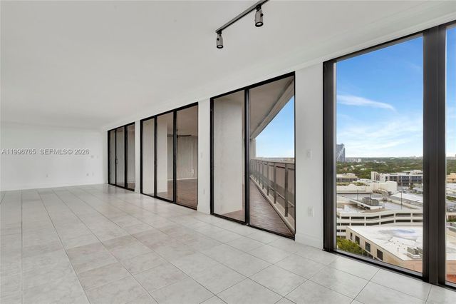 2901 S Bayshore Drive 16G, Miami, FL 33133