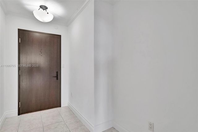 2901 S Bayshore Drive 16G, Miami, FL 33133