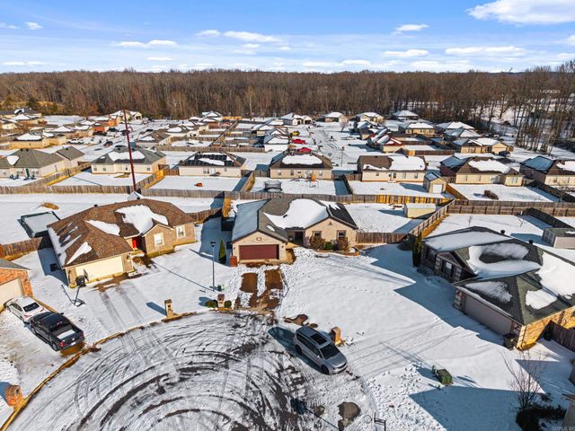 19 Sooiee Cove, Austin, AR 72007